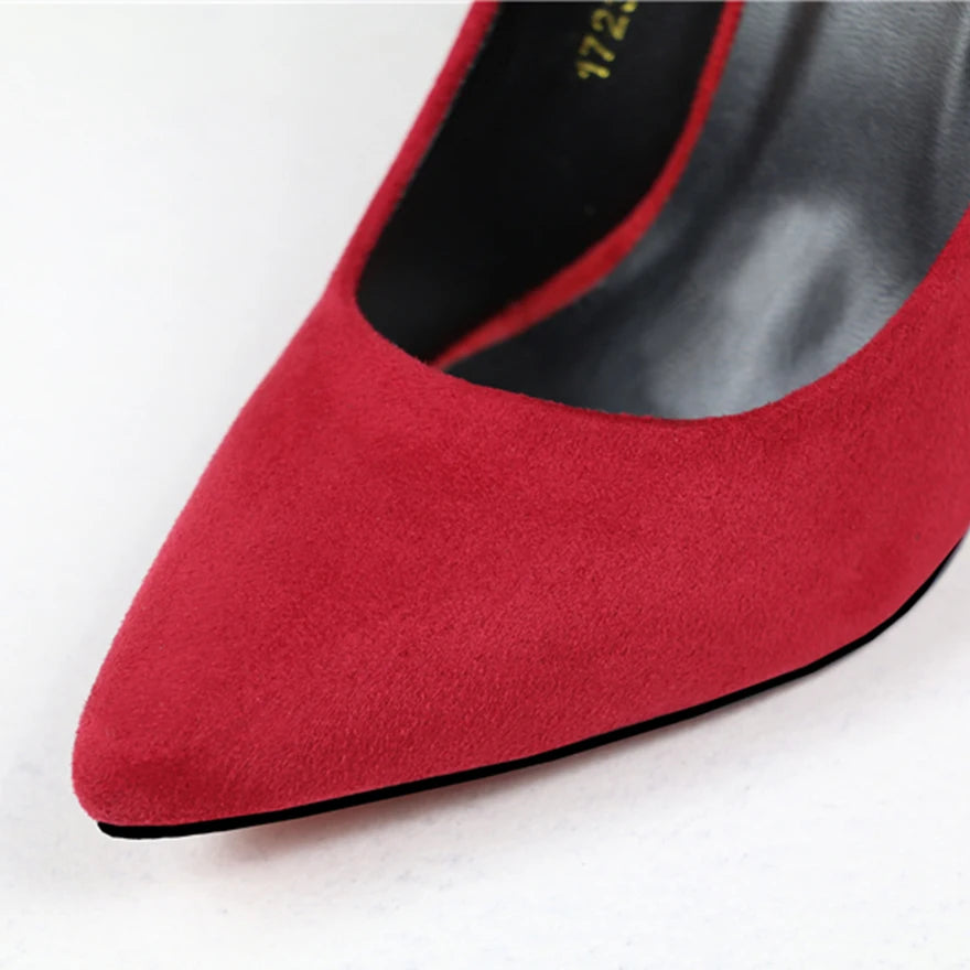 "Elegant Carved Metal Heels Wedding Pumps for Women - Stylish Pointy Toe High Heel Shoes"