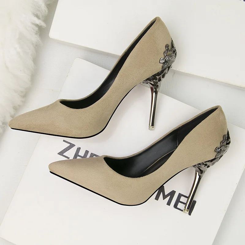 "Elegant Carved Metal Heels Wedding Pumps for Women - Stylish Pointy Toe High Heel Shoes"