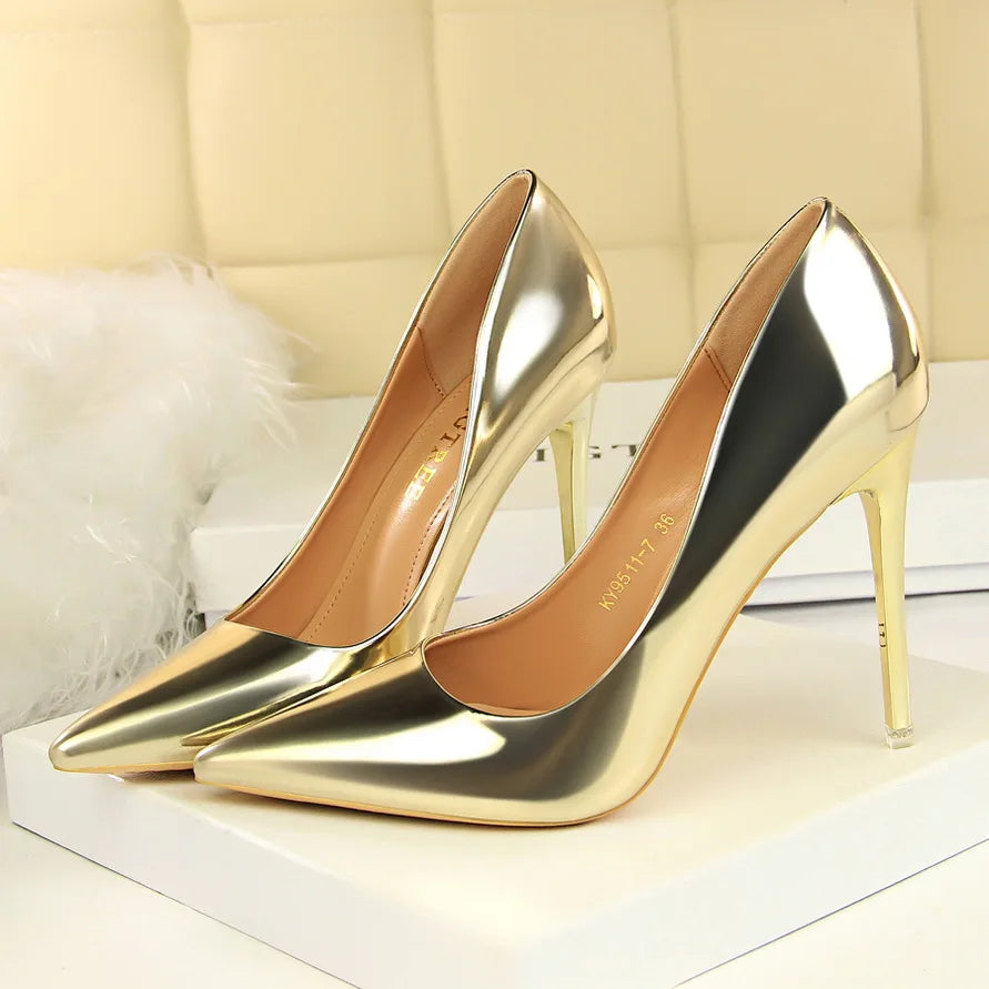 "Exquisite Women's Patent Leather Pumps - 7.5cm & 10.5cm High Heels, Metallic Stiletto Wedding Bridal Shoes."