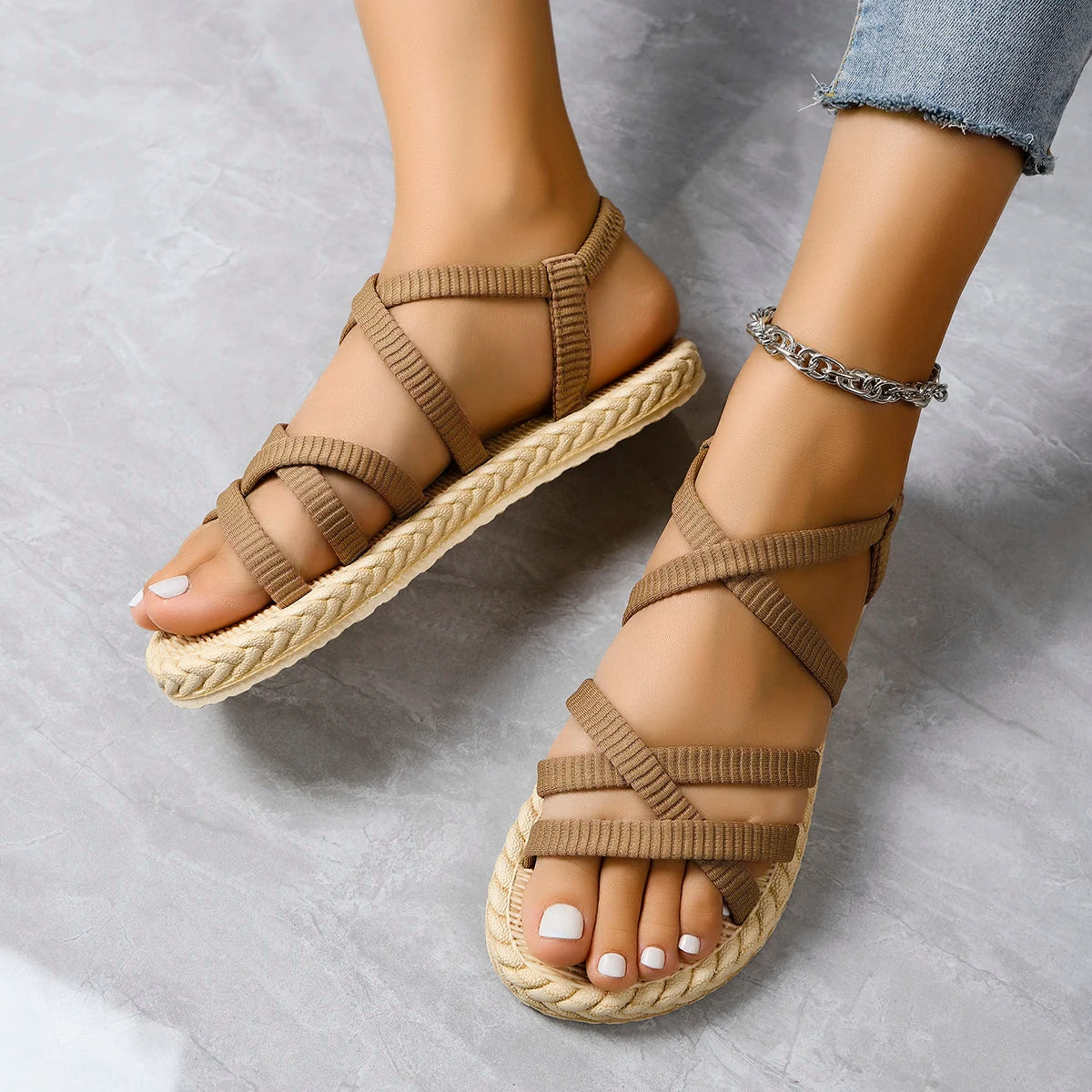 Women's fashion trend strap non-slip wear comfortable soft soled flat sandals