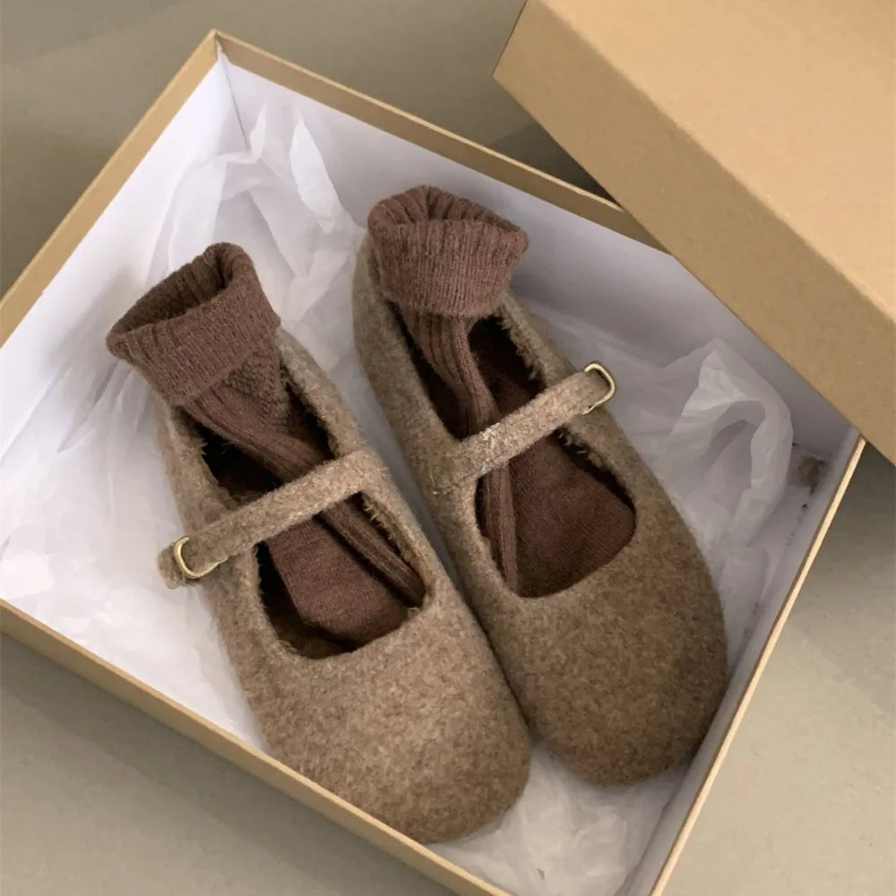 "Elegant Winter Fleece Ballet Flats for Women - Plush Mary Jane Loafers"