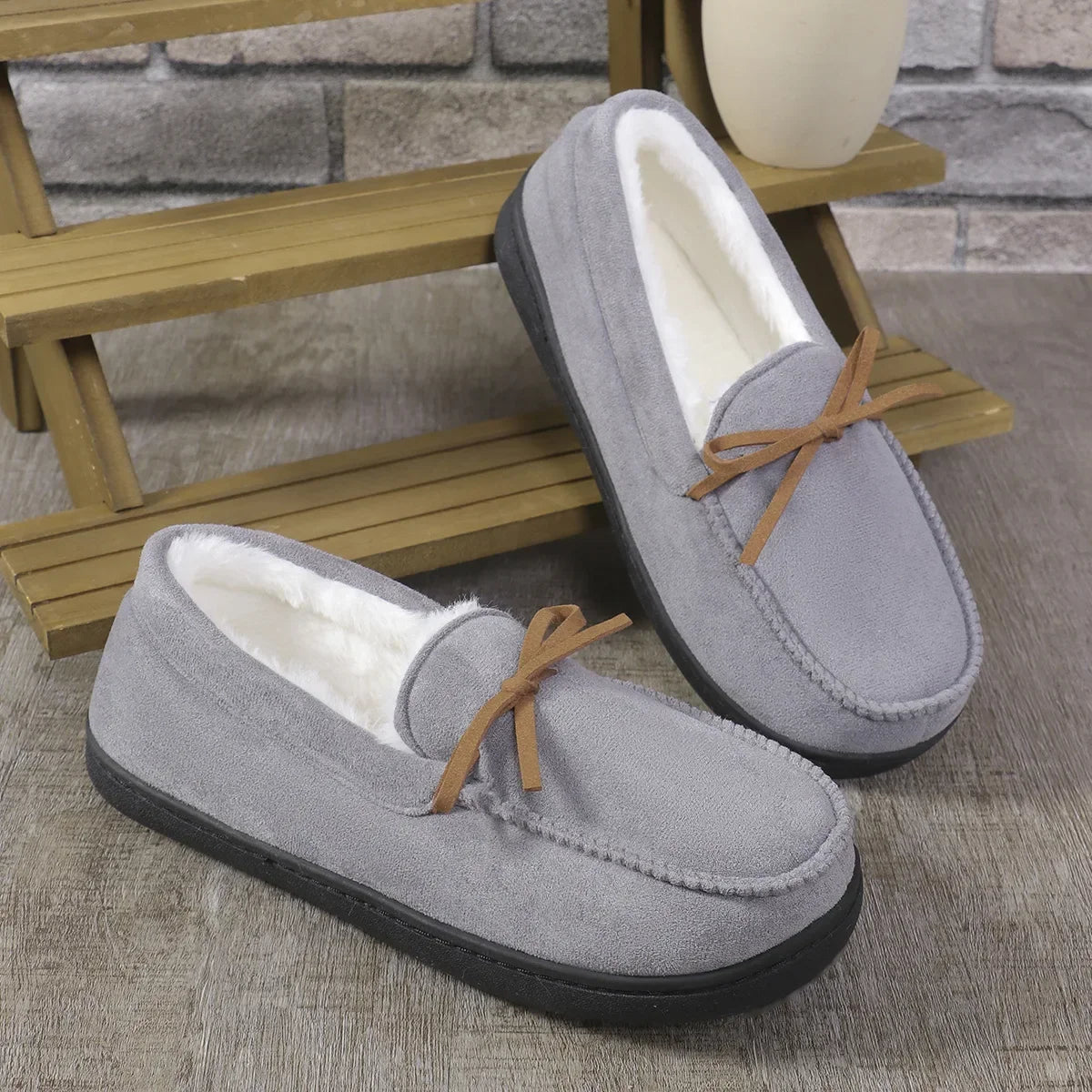 Women's Warm Casual Slip-on Loafers Plush Sneakers Lightweight Fashion Shoes