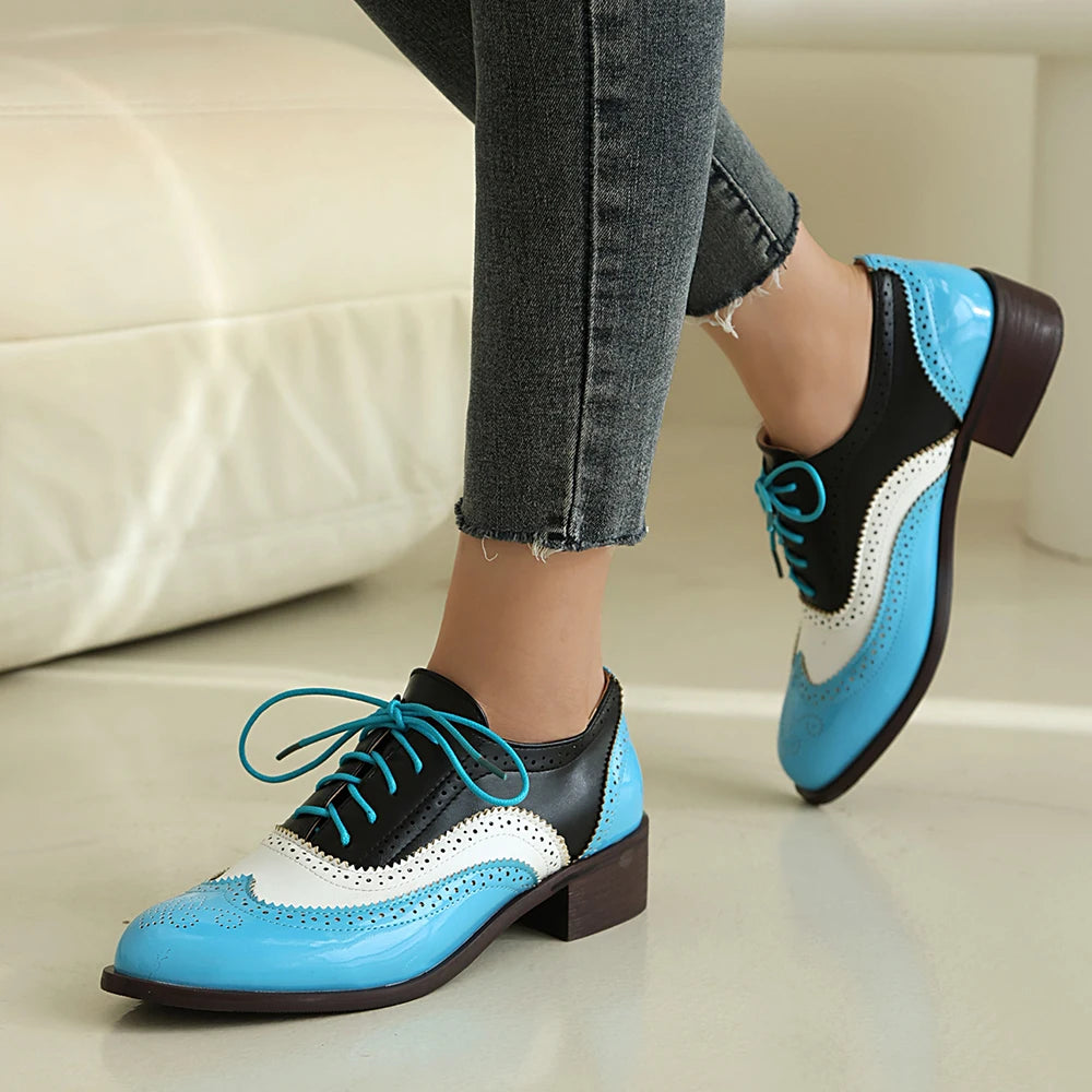 "Stylish Mixed Color Lace-Up Women's Oxfords - Casual PU Leather Brogues"