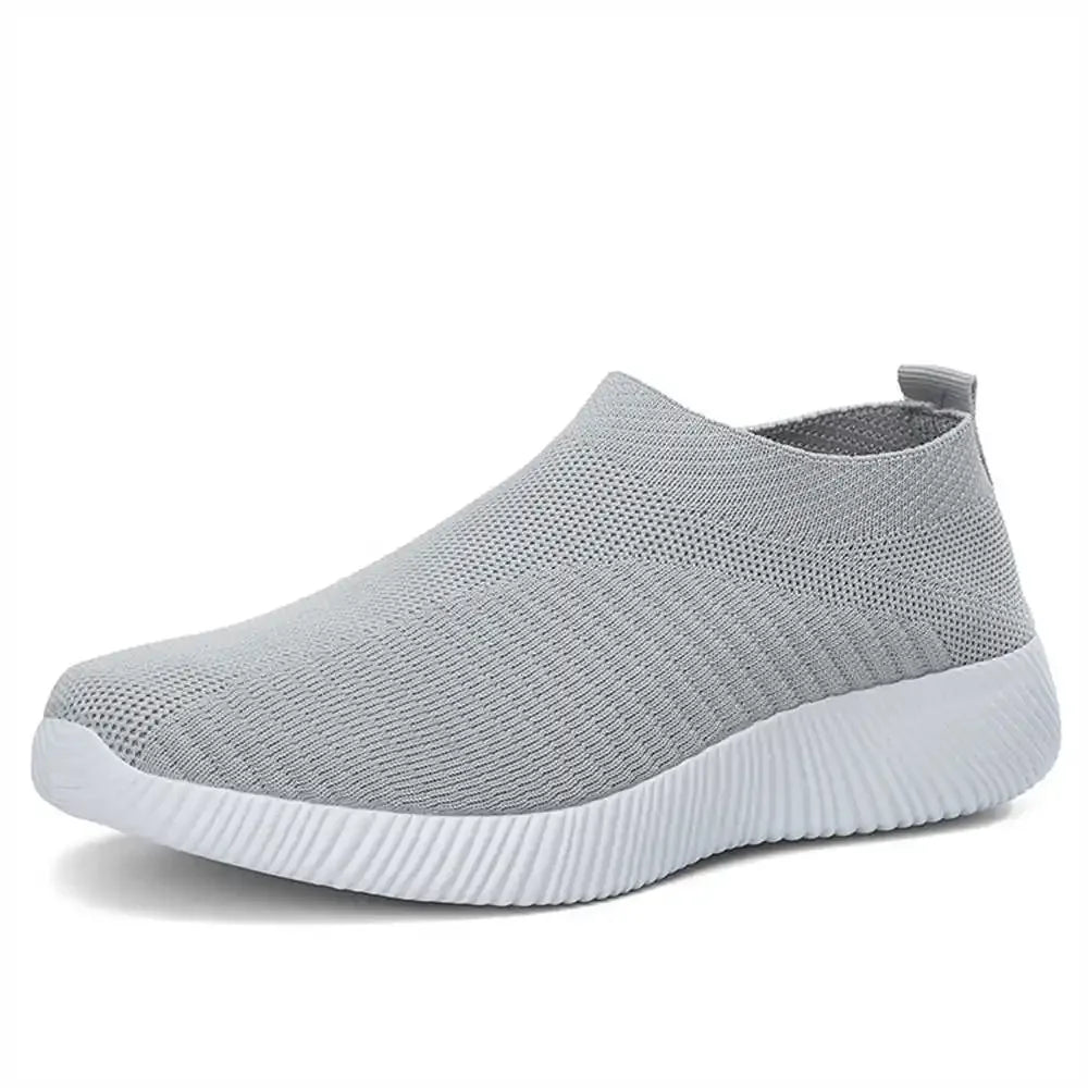 "Stylish Flat Sole Lace-Free Slip-On Sneakers for Effortless Comfort"