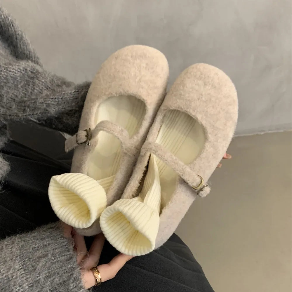 "Elegant Winter Fleece Ballet Flats for Women - Plush Mary Jane Loafers"