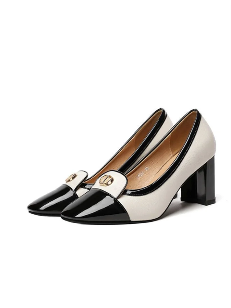 "High-Quality White Square Heel Shoes for Women - Classic Comfort for Spring, Summer, and Autumn with Metal Clip Detail"